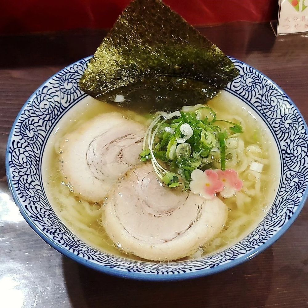 『旦那の推しメン』1000円  『塩ラーメン』880円
