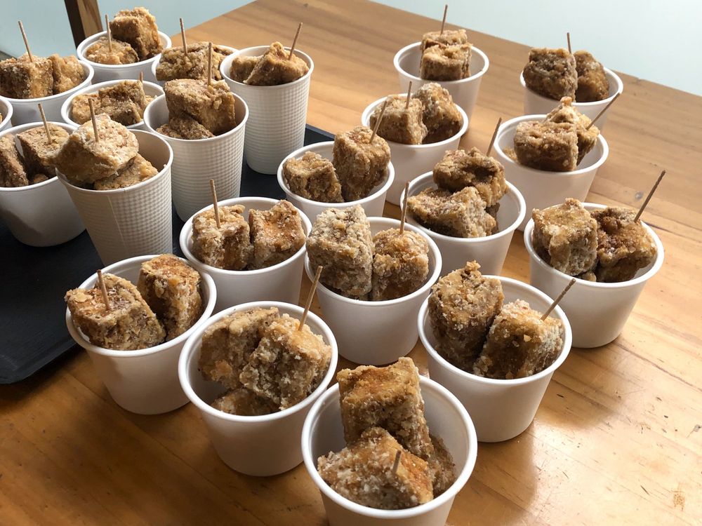 豆腐大阪烧、冷豆浆汤、油炸厚豆腐